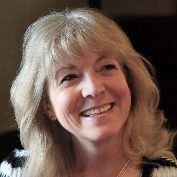 Joanna Knight